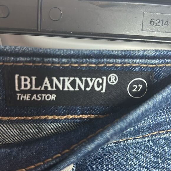 Blank NYC Astor Cut-Off Distressed Jean Shorts - NWT - SZ 27 - Picture 3 of 6